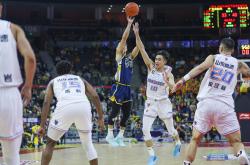 开云体育在线-广东队再次击败山东男篮，保持全胜