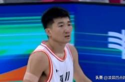 开云体育中国-吉林队险胜勇士，孙铭徽刷新纪录