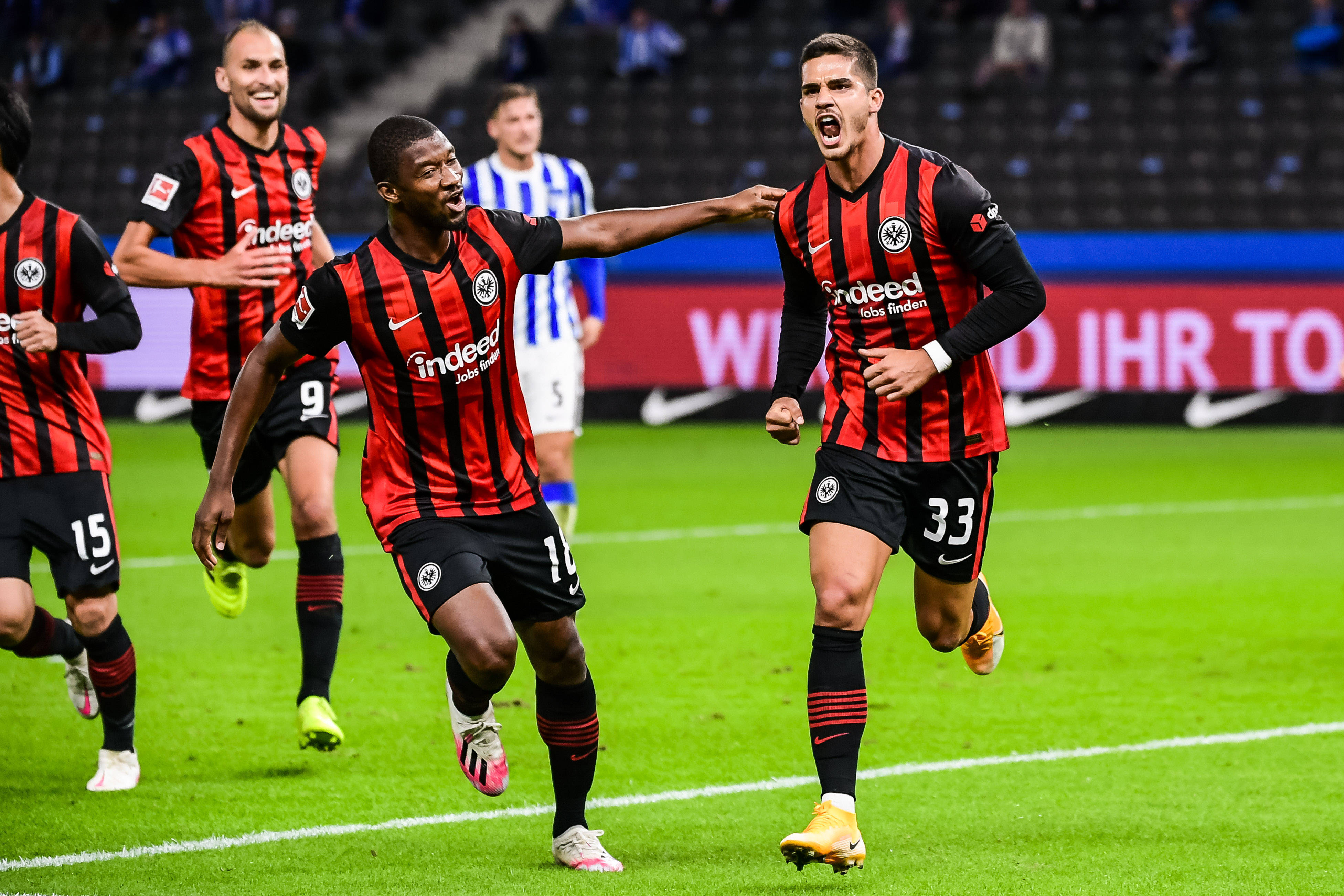 德甲收官战，悬念未解决，谁将夺得冠军夺冠？的简单介绍